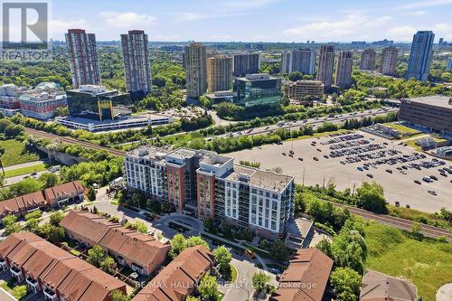 417 - 120 Dallimore Circle, Toronto, ON 