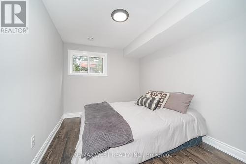 641 Deauville Court, Oshawa, ON 