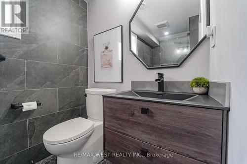 641 Deauville Court, Oshawa, ON 