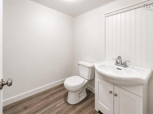 49 Point Aconi Road, Point Aconi, NS 