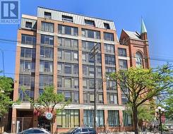 605 - 456 COLLEGE STREET Toronto, ON M6G 4A3