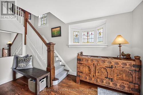 Stained Glass Window Alcove - 30 Edgewood Crescent, Toronto, ON 