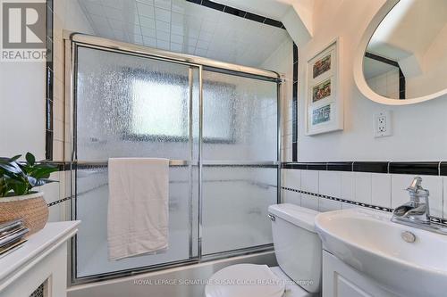 33 Plaxton Drive, Toronto, ON 