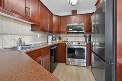 Nice kitchen. Updated appliances. - 