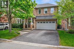 1392 PINECLIFF Road  Oakville, ON L6M 3Z1