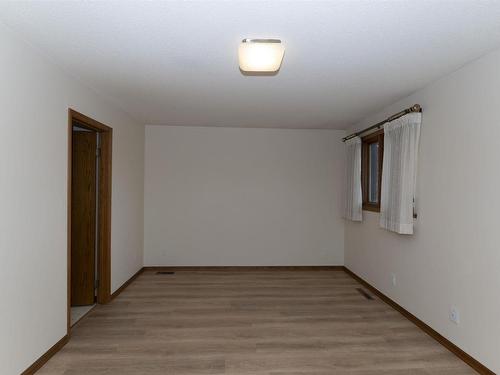 110 Albany Street, Thunder Bay, ON 