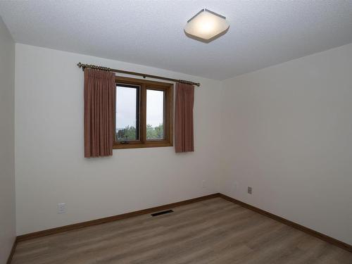 110 Albany Street, Thunder Bay, ON 