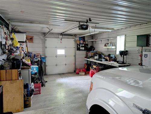 23 Railway Ave E Ave, Tolstoi, MB 