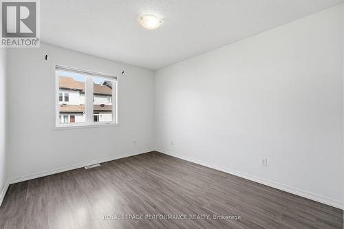277 Rolling Meadow Crescent, Ottawa, ON 