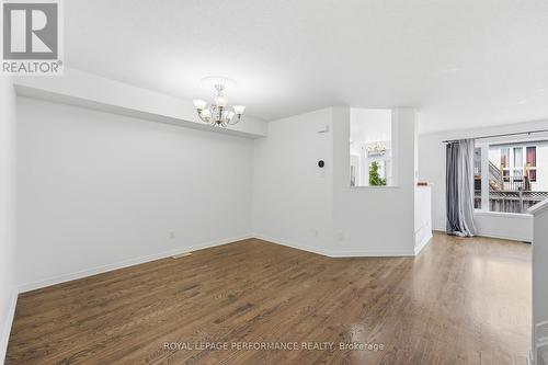 277 Rolling Meadow Crescent, Ottawa, ON 