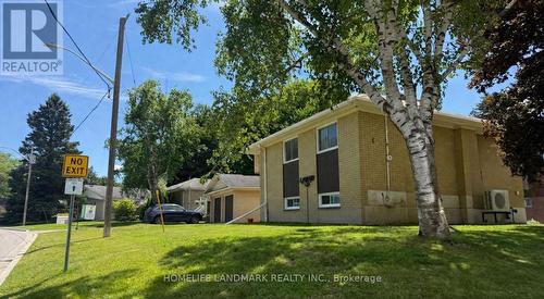 5 Johnson Road, Aurora, ON - Outdoor