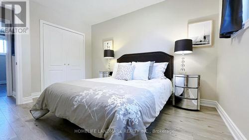 5 Johnson Road, Aurora, ON - Indoor Photo Showing Bedroom
