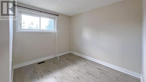 5 Johnson Road, Aurora, ON - Indoor Photo Showing Other Room