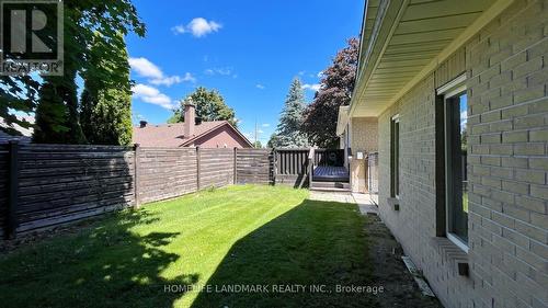 5 Johnson Road, Aurora, ON - Outdoor