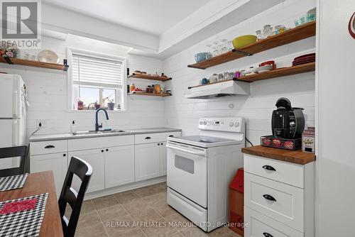 83 Eleventh Street E, Cornwall, ON 
