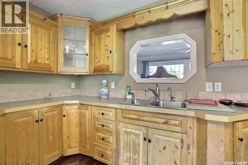 2241 Queen Street, Regina, SK 