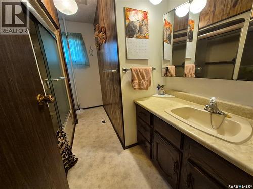 566 Dieppe Drive, Weyburn, SK 