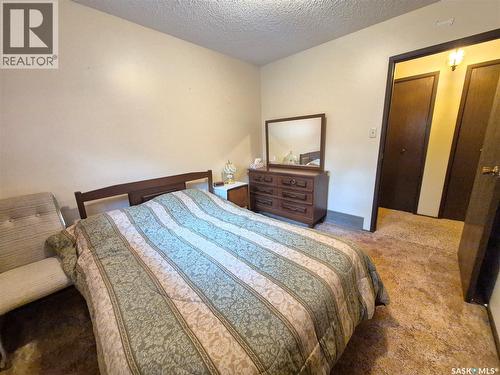 566 Dieppe Drive, Weyburn, SK 