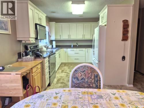 566 Dieppe Drive, Weyburn, SK 
