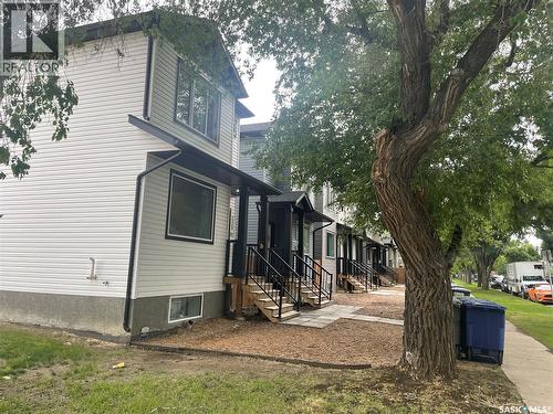 1530 B Avenue N, Saskatoon, SK 