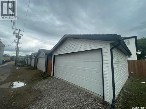 1530 B Avenue N, Saskatoon, SK 