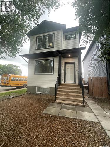1530 B Avenue N, Saskatoon, SK 