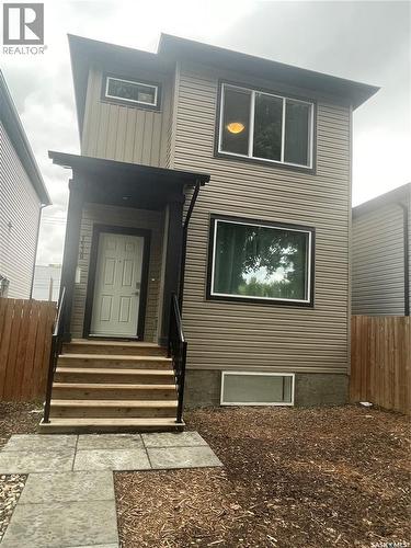 1530 B Avenue N, Saskatoon, SK 