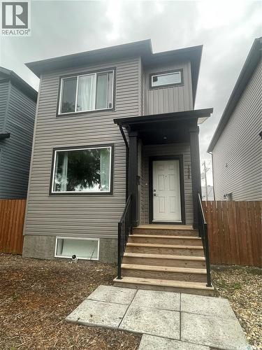 1530 B Avenue N, Saskatoon, SK 