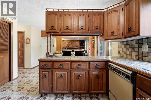 211 Keeley Crescent, Saskatoon, SK 