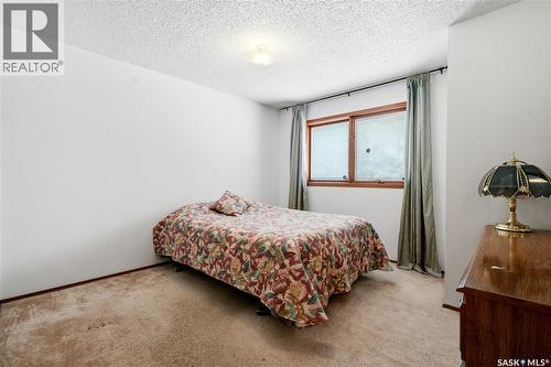 211 Keeley Crescent, Saskatoon, SK 