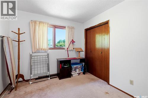 211 Keeley Crescent, Saskatoon, SK 