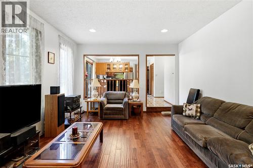 211 Keeley Crescent, Saskatoon, SK 