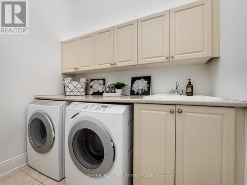 655 Kozel Court, Mississauga, ON 