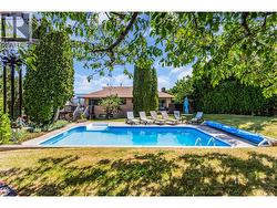 2370 Thacker Drive West Kelowna, BC V1Z 1V8
