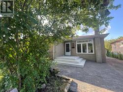 MAIN FLOOR - 116 CARTIER CRESCENT Richmond Hill, ON L4C 2N6