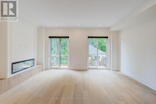 39 Wesley Avenue, Mississauga, ON 