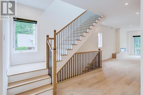 39 Wesley Avenue, Mississauga, ON 