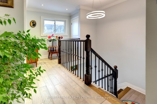 1296 Woodhill Court, Mississauga, ON - Indoor Photo Showing Other Room