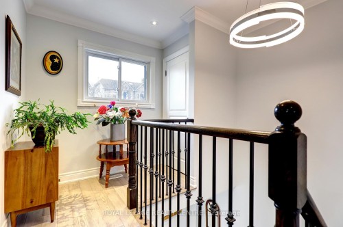 1296 Woodhill Court, Mississauga, ON - Indoor Photo Showing Other Room