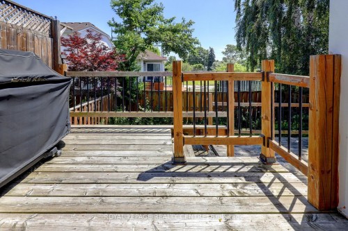 1296 Woodhill Court, Mississauga, ON - Outdoor With Exterior