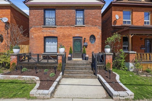 361 Cumberland Avenue, Hamilton, ON - Outdoor With Deck Patio Veranda With Exterior