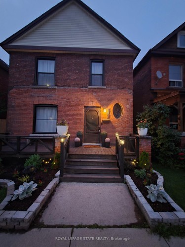 361 Cumberland Avenue, Hamilton, ON - Outdoor With Deck Patio Veranda With Exterior