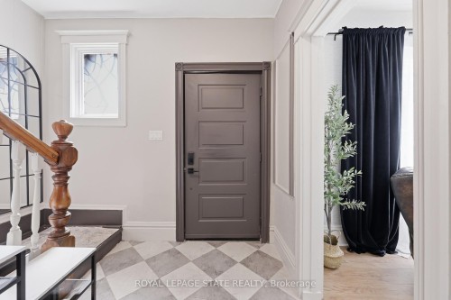 361 Cumberland Avenue, Hamilton, ON - Indoor Photo Showing Other Room