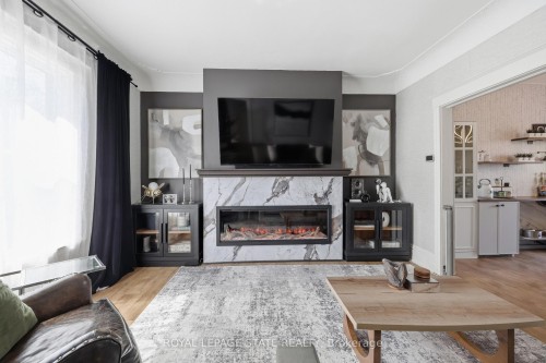 361 Cumberland Avenue, Hamilton, ON - Indoor Photo Showing Living Room With Fireplace