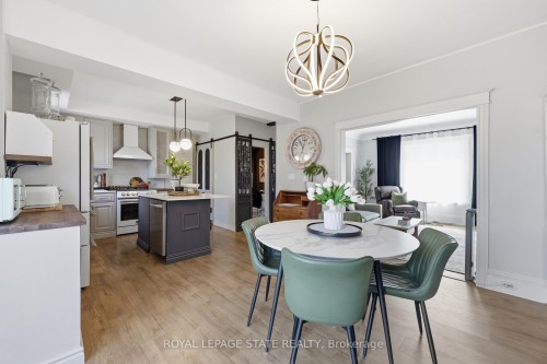 361 Cumberland Avenue, Hamilton, ON - Indoor Photo Showing Dining Room