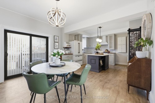 361 Cumberland Avenue, Hamilton, ON - Indoor Photo Showing Dining Room