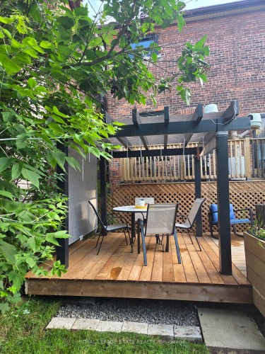 361 Cumberland Avenue, Hamilton, ON - Outdoor With Deck Patio Veranda