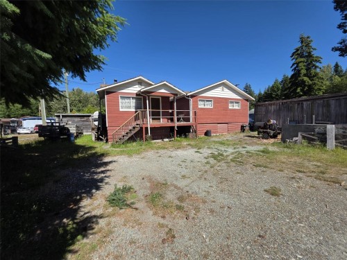 62 Kinman Ave, Woss, BC 