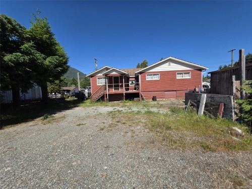 62 Kinman Ave, Woss, BC 