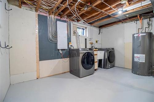 96 Elm Park Rd, Winnipeg, MB 